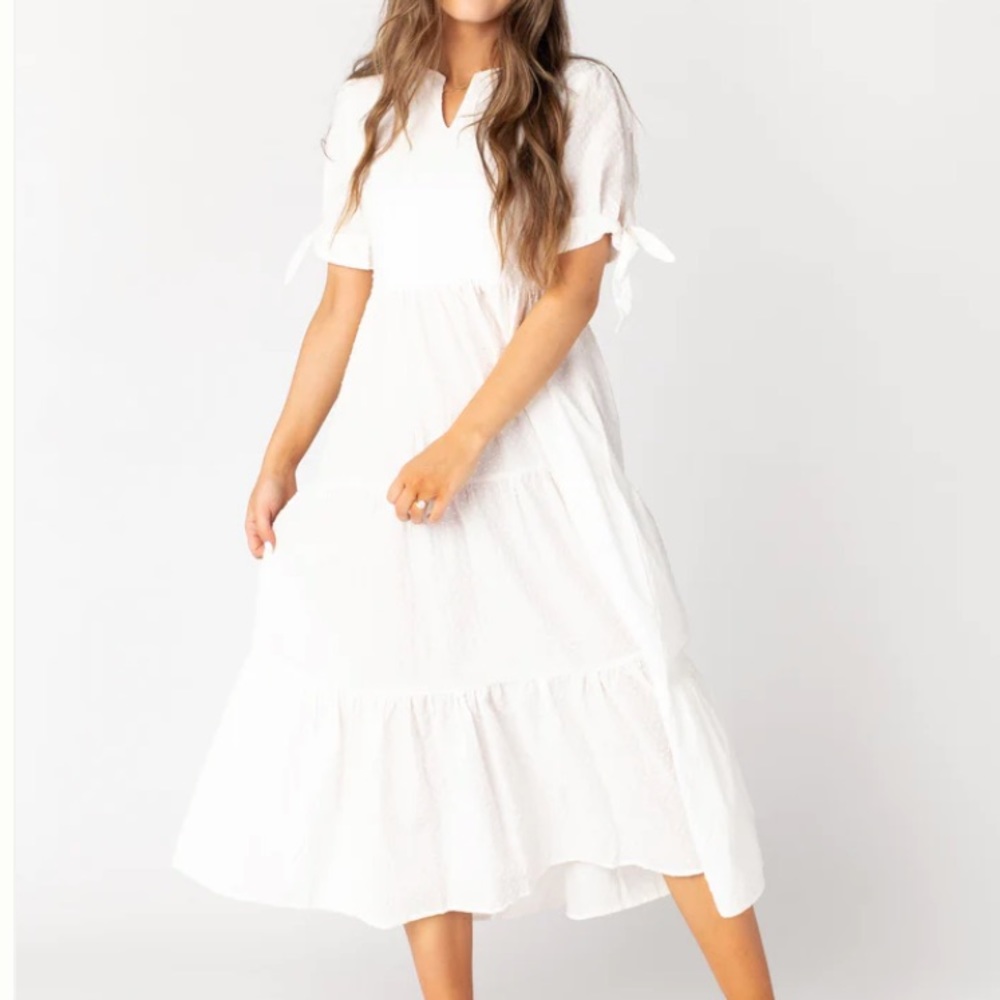 Called to Surf Claire Tie-Sleeve Dress